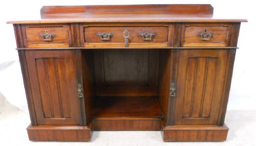 fig 1. Edwardian Mahogany Kneehole Writing Desk