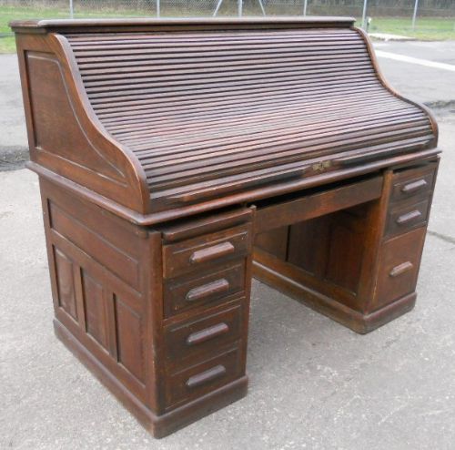 fig 1. Large Panelled Oak Rolltop Desk