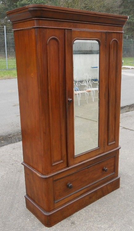 Victorian Mahogany Hanging Wardrobe