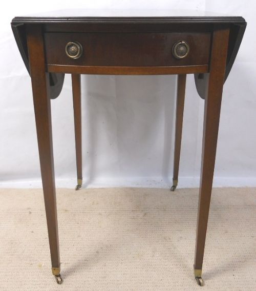 Georgian Style Oval Mahogany Pembroke Table