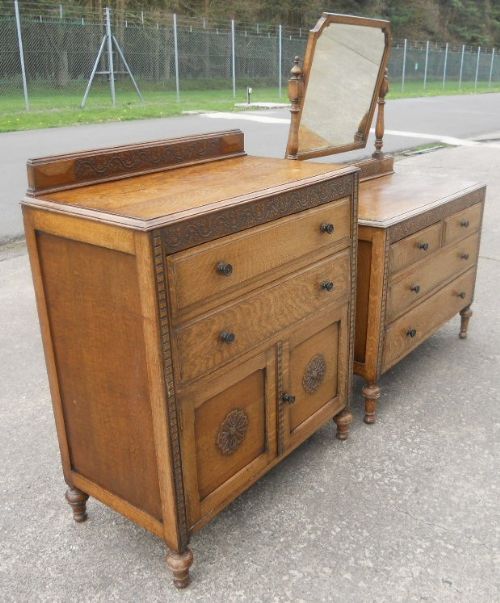 fig 1. Quality Oak Dressing Table & Matching Tallboy