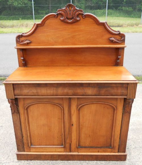 fig 1. Victorian Mahogany Chiffonier Sideboard