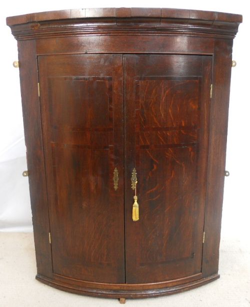 Georgian Bowfront Oak Hanging Corner Cupboard