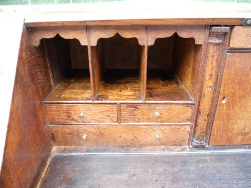GEORGIAN OAK WRITING BUREAU - ADDITIONAL PHOTO 10