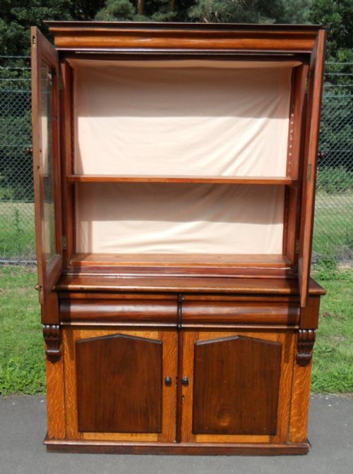 VICTORIAN OAK BOOKCASE CABINET - ADDITIONAL PHOTO 2