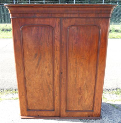 VICTORIAN MAHOGANY TWO DOOR HANGING WARDROBE - ADDITIONAL PHOTO 7