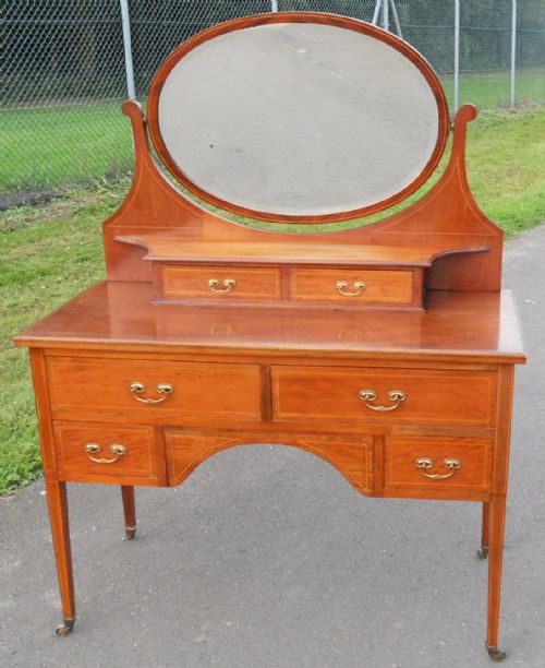 Edwardian Inlaid Mahogany Kneehole Dressing Table
