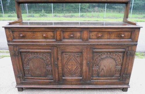 OAK DRESSER WITH CARVED BASE - ADDITIONAL PHOTO 2