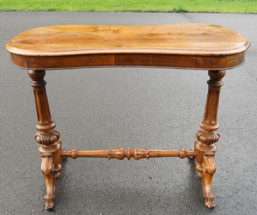 VICTORIAN WALNUT CENTRE TABLE - ADDITIONAL PHOTO 4