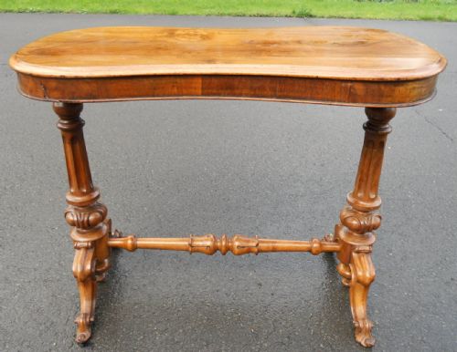 VICTORIAN WALNUT CENTRE TABLE - ADDITIONAL PHOTO 6