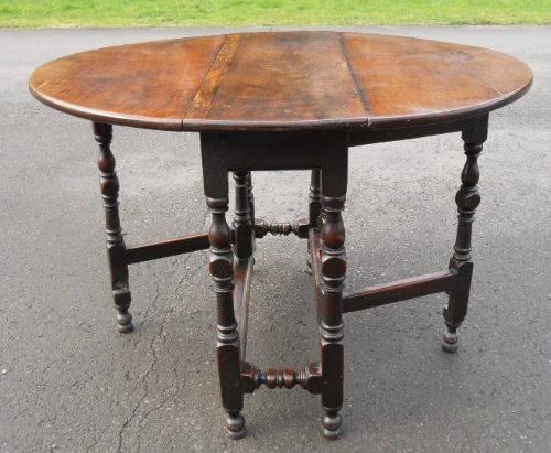 Antique Oak Gateleg Table
