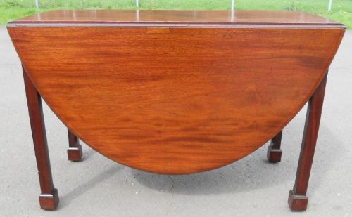 Georgian Style Large Oval Dropleaf Dining Table to Seat Six