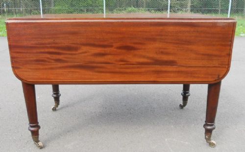 Large Victorian Mahogany Pembroke Dropleaf Table