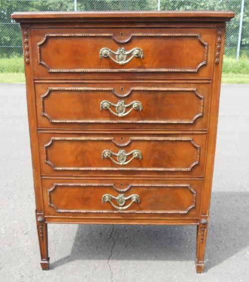 Edwardian Mahogany Small Chest of Drawers