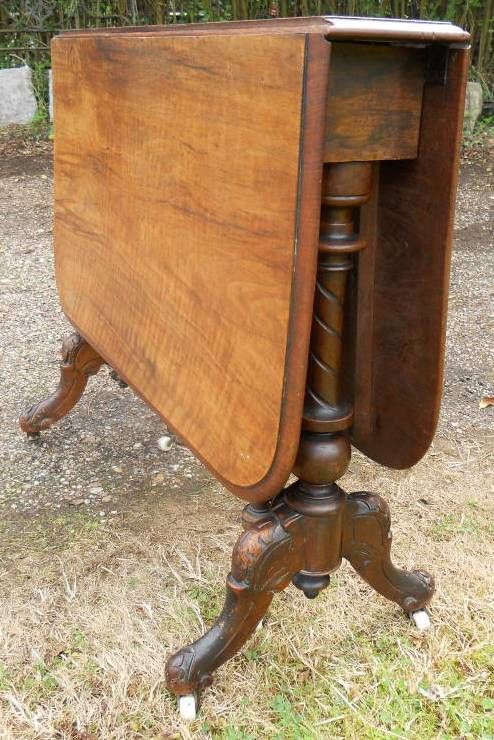 Victorian Walnut Dropleaf Sutherland Table