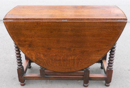 Victorian Large Oak Dropleaf Gateleg Dining Table