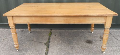 Victorian Ash Kitchen Dining Table