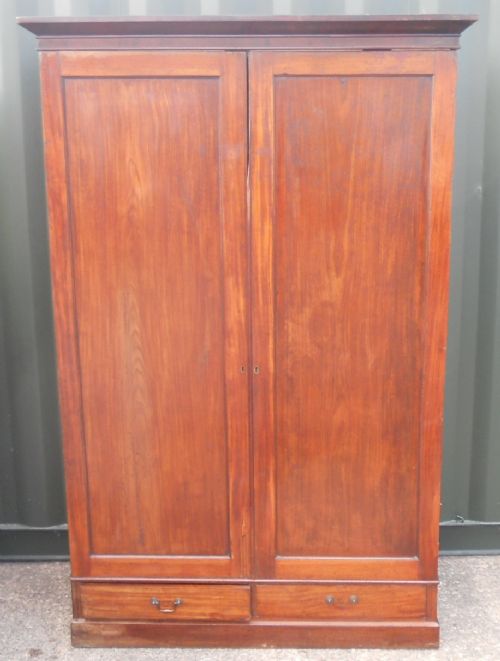 Victorian Mahogany Tall Hanging Wardrobe