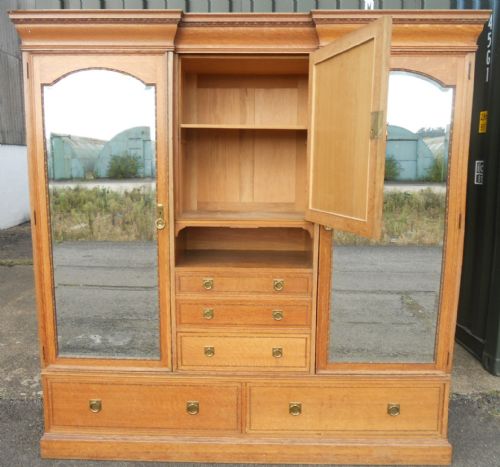 fig 1. Waring & Gillow Oak Compactum Triple Wardrobe