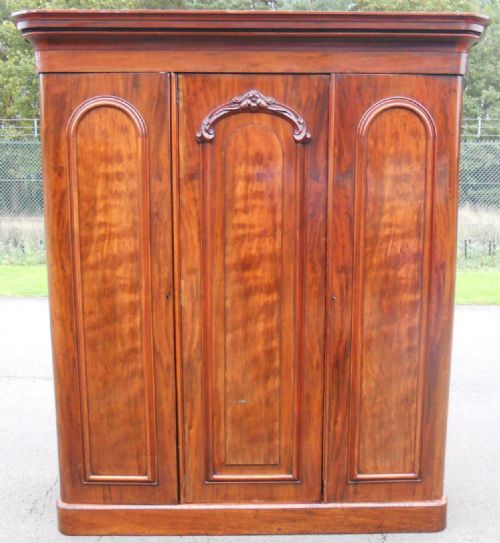 Victorian Mahogany Three Door Wardrobe