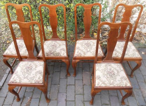SET OF SIX QUEEN ANNE STYLE MAHOGANY DINING CHAIRS - ADDITIONAL PHOTO 1