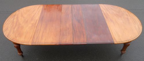 VICTORIAN MAHOGANY OVAL EXTENDING THREE LEAF DINING TABLE TO SEAT TWELVE - ADDITIONAL PHOTO 7