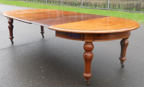 VICTORIAN MAHOGANY OVAL EXTENDING THREE LEAF DINING TABLE TO SEAT TWELVE - ADDITIONAL PHOTO 10