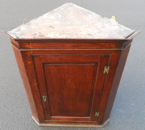 GEORGIAN OAK HANGING CORNER CUPBOARD - ADDITIONAL PHOTO 6