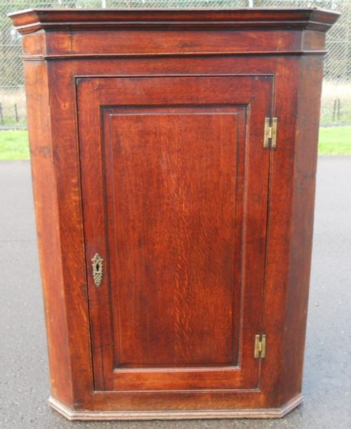 GEORGIAN OAK HANGING CORNER CUPBOARD - ADDITIONAL PHOTO 7