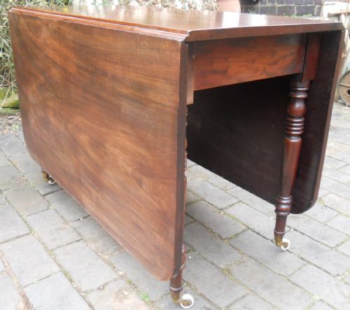 Georgian Mahogany Dropleaf Dining Table to Seat Six