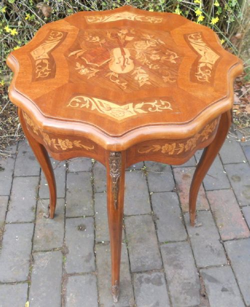 FRENCH INLAID WALNUT OCCASIONAL TABLE