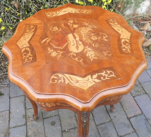 FRENCH INLAID WALNUT OCCASIONAL TABLE - ADDITIONAL PHOTO 1