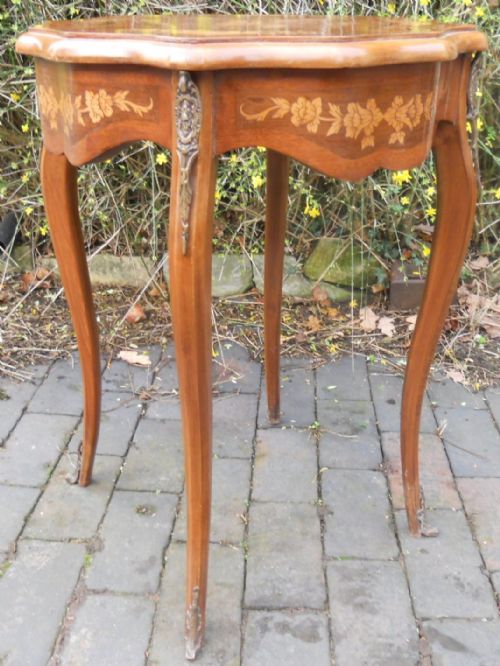 FRENCH INLAID WALNUT OCCASIONAL TABLE - ADDITIONAL PHOTO 3