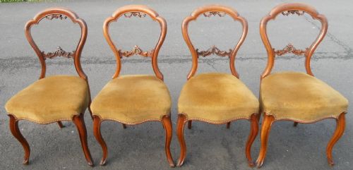 Set of Four Victorian Walnut Dining Chairs
