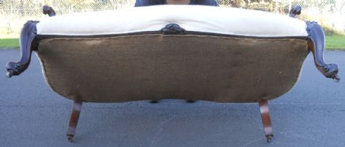 VICTORIAN MAHOGANY FRAMED UPHOLSTERED SETTEE - ADDITIONAL PHOTO 13