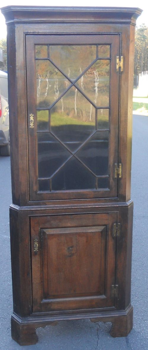 Georgian Oak Standing Corner Cupboard