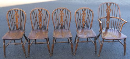 Set of Five Victorian Elm Windsor Kitchen Chairs