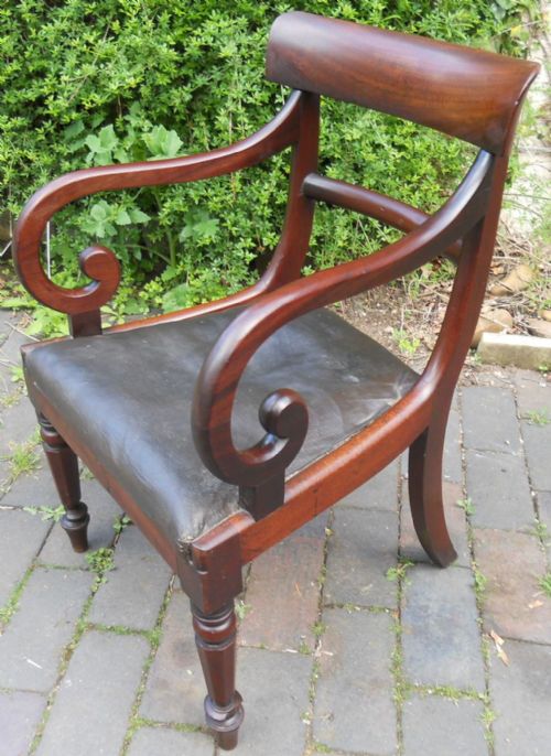 VICTORIAN MAHOGANY CARVER DESK ARMCHAIR - ADDITIONAL PHOTO 2