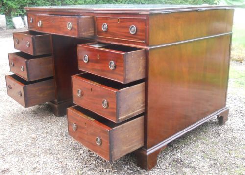 GEORGIAN STYLE SMALL MAHOGANY PARTNERS DESK - ADDITIONAL PHOTO 10