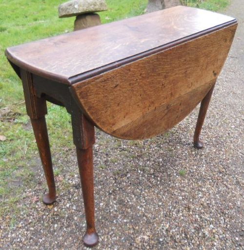Gerogian Oak Oval Dropleaf Dining Table