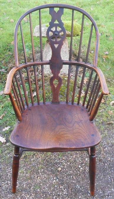 Windsor Elm Stickback Kitchen Armchair