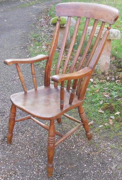 Windsor Lathback Elm Kitchen Armchair