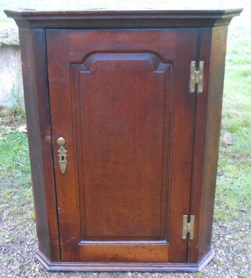 Georgian Oak Corner Cupboard