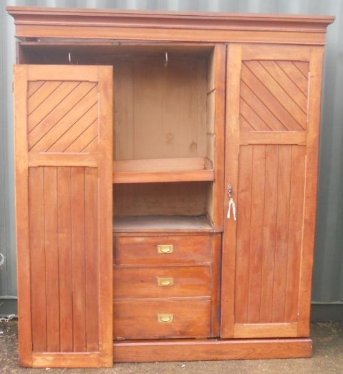 fig 1. Victorian Mahogany Three Door Section Wardrobe