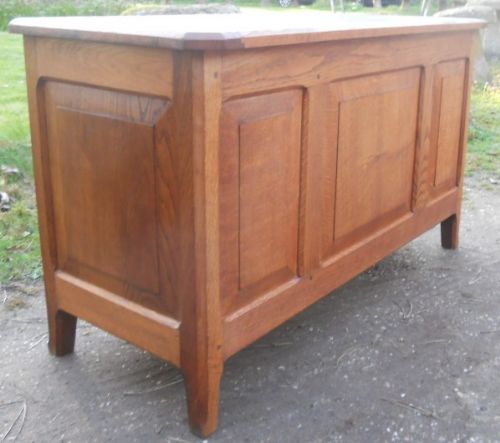 Cotswold School Oak Blanket Chest