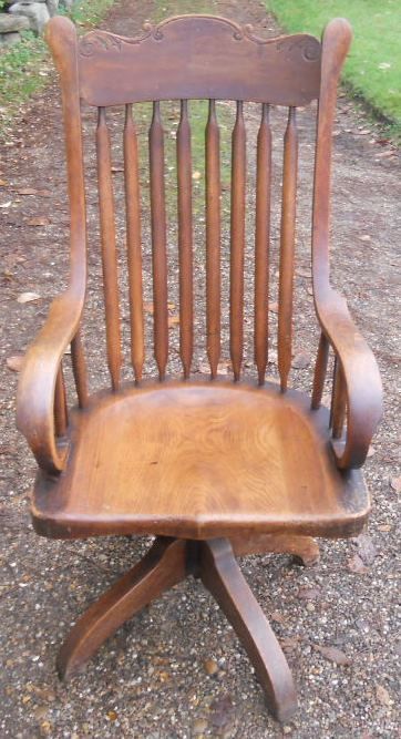 Swivel Office Armchair