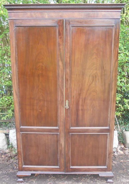 fig 1. Scottish Georgian Style Mahogany Hanging Wardrobe