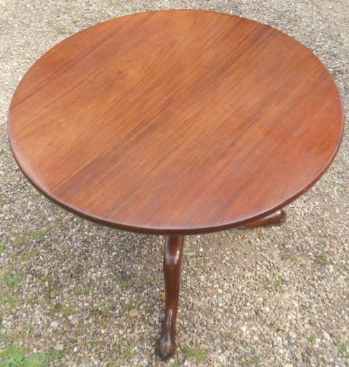 Georgian Mahogany Tripod Coffee Table
