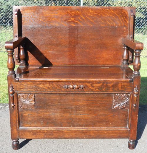 Oak Monks Bench by Chas Dalrymple