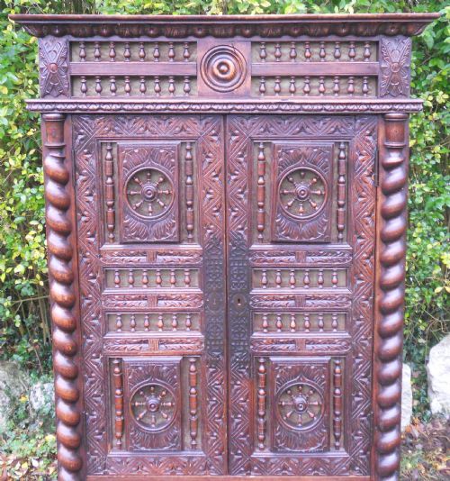 VICTORIAN CARVED BRETON CUPBOARD - ADDITIONAL PHOTO 5